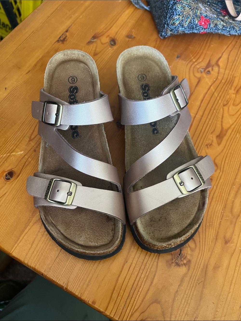 Softmoc Rose Gold Sandals 5.5